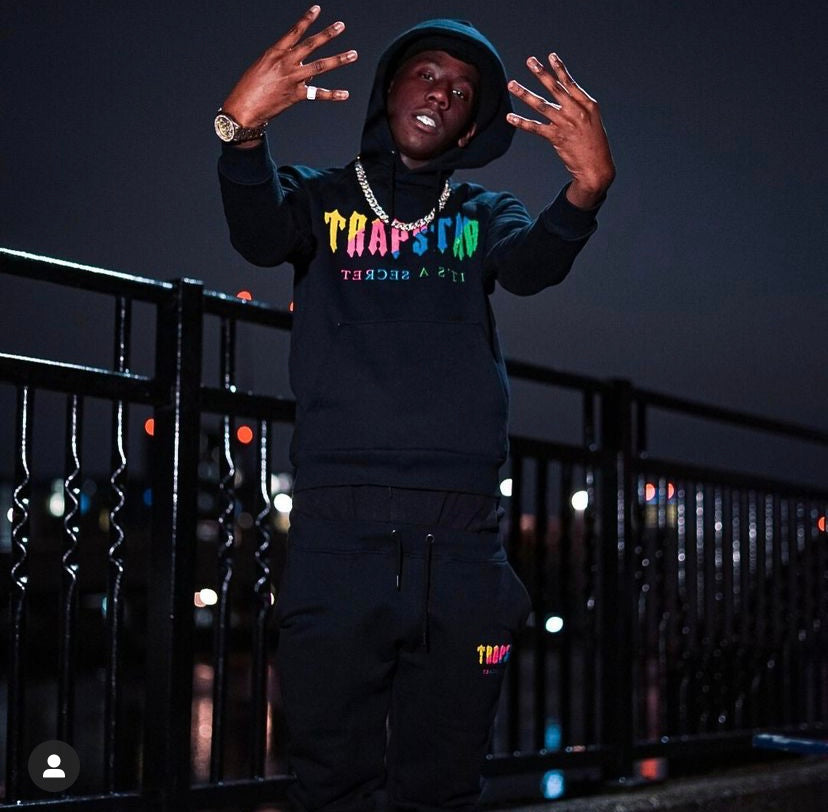 ENSEMBLE JOGGING TRAPSTAR - DECODED TRAPSTAR CHENILLE HOODIE BLACK (RAINBOW)